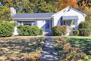 104 Sperry Dr, Guilford, CT 06437 - Photo 1