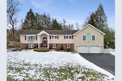 21 Histon Road, Trumbull, CT 06611 - Photo 1