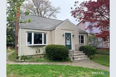 110 Wilkins Avenue, Bridgeport, CT 06606 - Photo 1