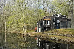 860 Oakwood Rd, Orange, CT 06477 - Photo 1