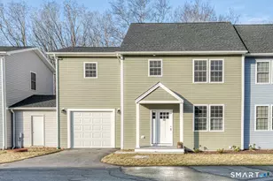 205 Winding Hollow Rd, Groton, CT 06340 - Photo 1