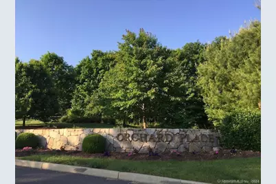 20 Orchard Street #204, Brookfield, CT 06804 - Photo 1