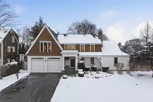 115 Fern St, Fairfield, CT 06824 - Photo 1