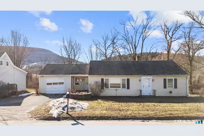 24 East Main Street, North Canaan, CT 06018 - Photo 1