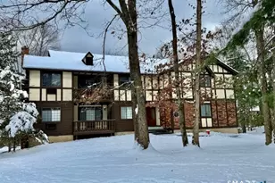 4 Arlington Ct, Brookfield, CT 06804 - Photo 1