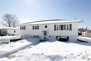 65 Rosengarten Dr, Waterbury, CT 06704 - Photo 1