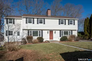 4 Anchor St, Danbury, CT 06811 - Photo 1