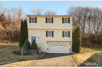 52 Kyle Court, Meriden, CT 06450 - Photo 1
