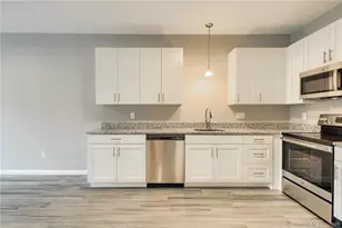 9 Steele Blvd, Berlin, CT 06037 - Photo 1