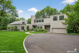 3-A Meetinghouse Ln, Old Lyme, CT 06371 - Photo 1