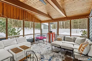 324 Old Farms Rd, Simsbury, CT 06070 - Photo 15