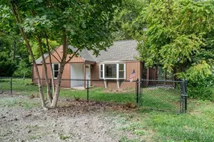 14 Main St Ext, Simsbury, CT 06081 - Photo 1