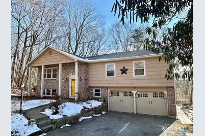 6 Overlook Road, Ledyard, CT 06335 - Photo 1