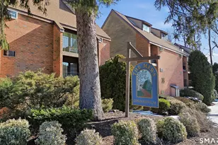 42 N Main St, West Hartford, CT 06107 - Photo 1