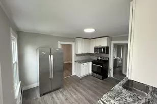 174 Lamson St, West Haven, CT 06516 - Photo 1