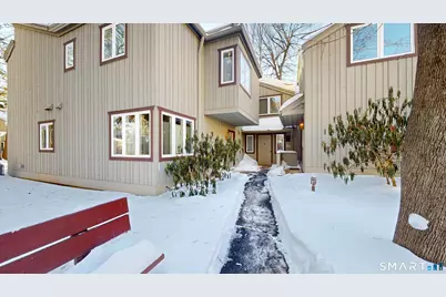 6 Lyle Court #C, Farmington, CT 06032 - Photo 1