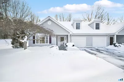 8 Eaton Circle #8, West Hartford, CT 06117 - Photo 1