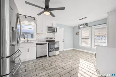 24 Pearl Street, Glastonbury, CT 06033 - Photo 1