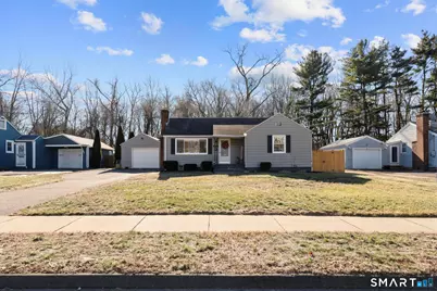 123 East Wolcott Avenue, Windsor, CT 06095 - Photo 1