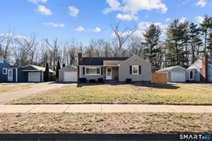 123 E Wolcott Ave, Windsor, CT 06095 - Photo 1