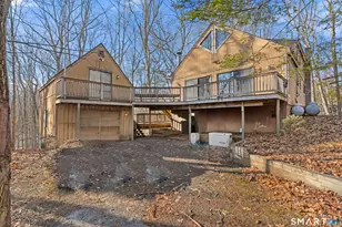 134 Janeway Dr, Guilford, CT 06437 - Photo 1