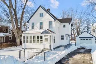 21 Richards St, West Haven, CT 06516 - Photo 1