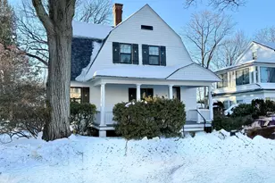 82 Coniston Ave, Waterbury, CT 06708 - Photo 1