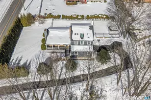71 Sentinel Hill Rd, Derby, CT 06418 - Photo 1