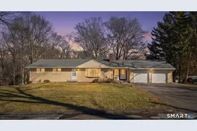 10 Fairlawn Avenue, East Hampton, CT 06424 - Photo 1