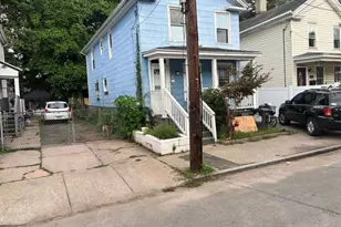 51 Arthur St, New Haven, CT 06519 - Photo 1