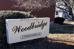 468 Woodbridge St, Manchester, CT 06042 - Photo 1