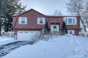 100 Spice Hill Dr, Meriden, CT 06451 - Photo 1