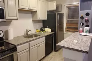 19 Vine Hill Rd, West Hartford, CT 06110 - Photo 1