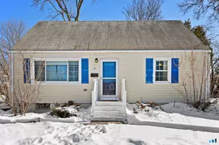 23 Warner Ave, West Haven, CT 06516 - Photo 1