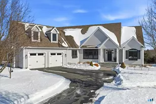 839 Wrights Crossing Rd, Pomfret, CT 06259 - Photo 1