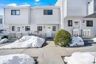 706 Timber Ln, Canton, CT 06019 - Photo 1
