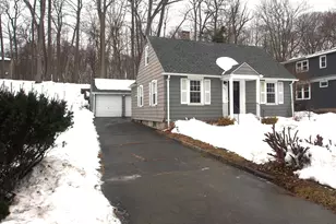172 Laurel St, East Haven, CT 06512 - Photo 1
