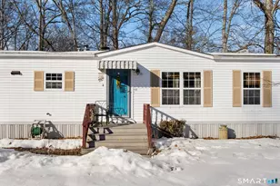 112 Victorian Dr, Norwich, CT 06360 - Photo 1