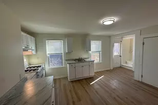 30 Jefferson Ave, New London, CT 06320 - Photo 1