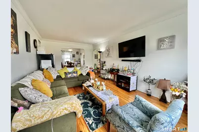 118 Woodside Green #1A, Stamford, CT 06905 - Photo 1