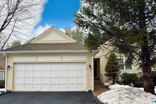 31 Greystone, Shelton, CT 06484 - Photo 1