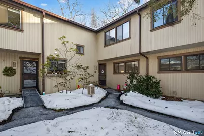 9 Upper Commons #9, Woodbury, CT 06798 - Photo 1