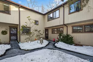 9 Upper Commons, Woodbury, CT 06798 - Photo 1