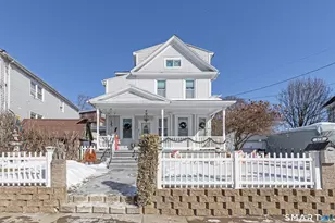578 Beechmont Ave, Bridgeport, CT 06606 - Photo 1