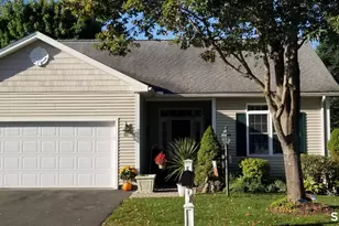 11 Partridge Run, Enfield, CT 06082 - Photo 1