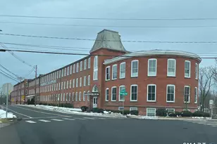 10 Main St, Berlin, CT 06037 - Photo 1