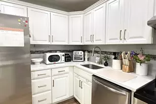 50 Greenhouse Rd, Bridgeport, CT 06606 - Photo 1