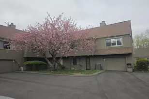 86 S Trail, Stratford, CT 06614 - Photo 1