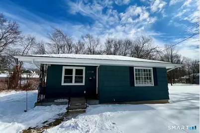 270 East Street #R, Plainville, CT 06062 - Photo 1
