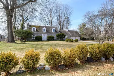 8 Crest Road, Danbury, CT 06811 - Photo 1